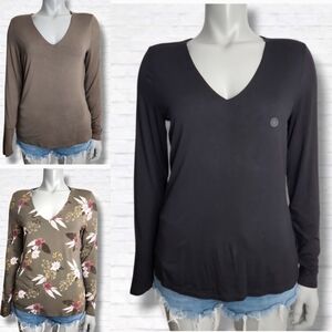 RW&Co. V Neck Long Sleeve 3 Piece Multi Colour Bundle Size M